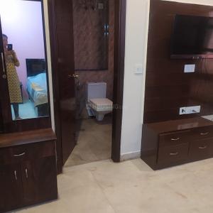 Bedroom Image of 1400 Sq.ft 2 BHK Builder Floor for rent in Sector 46 Gurgaon for Rs. 40000