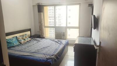 Bedroom Image of 1050 Sq.ft 3 BHK Apartment / Flat for rent in Nahar Yarrow Yucca Vinca, Powai Mumbai for Rs. 107000
