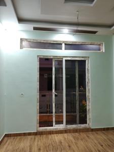 Bedroom Image of 1500 Sq.ft 2 BHK Builder Floor for rent in Jankipuram Extension Lucknow for Rs. 10000