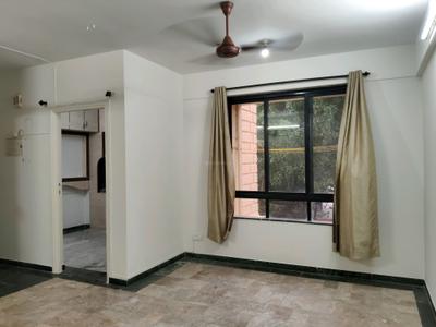 Living Room Image of 800 Sq.ft 2 BHK Apartment / Flat for sale in Raunak Unnathi Woods Phase 4 and 5, Thane West Thane for Rs. 6800000