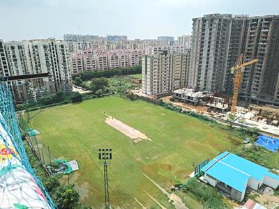 Bedroom One Image of 1250 Sq.ft 2.5 BHK Apartment / Flat for sale in Raj Nagar Extension Ghaziabad for Rs. 7900000