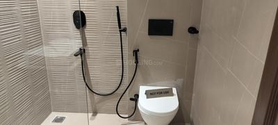 Image of 1800 Sq.ft 3 BHK Apartment / Flat for sale in Pareena Express Heights, Sector 99, Gurgaon for Rs. 17900000