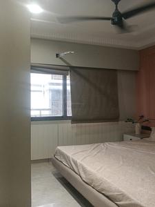 Bedroom Image of 4500 Sq.ft 4 BHK Apartment / Flat for sale in Goyal Riviera Antilla, Prahlad Nagar Ahmedabad for Rs. 60000000