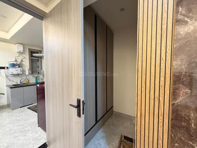 Bathroom Image of 1250 Sq.ft 1 BHK Apartment / Flat for rent in Ramkrishna Apartments, Mansarovar Jaipur for Rs. 9000