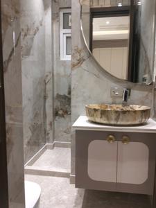 Common Bathroom Image of 1800 Sq.ft 3 BHK Builder Floor for sale in Vikaspuri New Delhi for Rs. 38500000