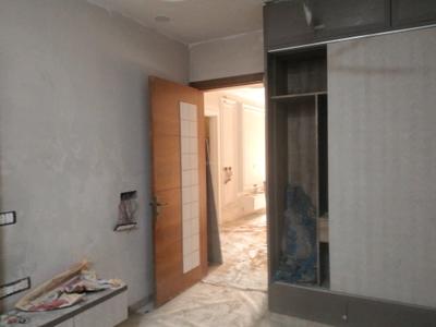 Bedroom Image of 1440 Sq.ft 3 BHK Builder Floor for sale in Mukherjee Nagar New Delhi for Rs. 22800000