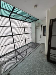 Balcony Image of 2100 Sq.ft 3 BHK Builder Floor for rent in Surya Niketan New Delhi for Rs. 60000