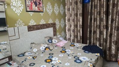 Bedroom Image of 1000 Sq.ft 2 BHK Builder Floor for rent in Sector 4 Rohini New Delhi for Rs. 38000