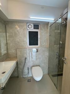 Bathroom Image of 915 Sq.ft 2.5 BHK Apartment / Flat for sale in L And T Rejuve 360 Tower A, Mulund West Mumbai for Rs. 30500000