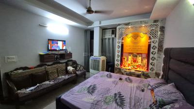Bedroom Image of 1450 Sq.ft 3 BHK Apartment / Flat for sale in Dhankar Apartment, Neb Sarai New Delhi for Rs. 7500000