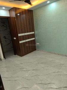 Bedroom Image of 1100 Sq.ft 3 BHK Apartment / Flat for rent in The Modern Floors, Dwarka Mor New Delhi for Rs. 30000