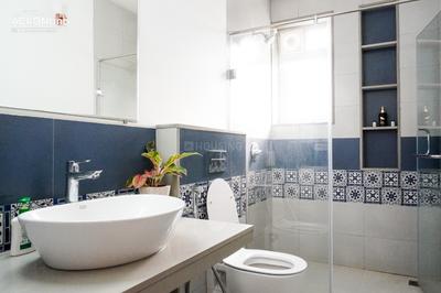 Bathroom Image of 4020 Sq.ft 3.5 BHK Villa for sale in Arpora Goa for Rs. 85000000