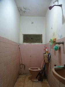 Common Bathroom Image of 7300 Sq.ft 4 BHK Independent House for sale in Gandhi Nagar, KAnchipuram Chennai for Rs. 20000000