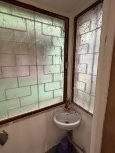 Bathroom Image of 1000 Sq.ft 3 BHK Apartment / Flat for sale in Dhakuria Kolkata for Rs. 4500000