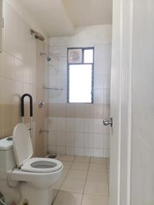Common Bathroom Image of 938 Sq.ft 2 BHK Apartment / Flat for rent in Nanded Madhuvanti, Nanded Pune for Rs. 29500