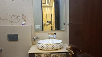 Image of 1100 Sq.ft 3 BHK Apartment / Flat for sale in Vikaspuri, New Delhi for Rs. 15500000