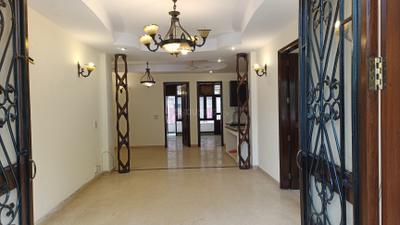 Living Room Image of 2000 Sq.ft 3 BHK Builder Floor for rent in Greater Kailash New Delhi for Rs. 80000