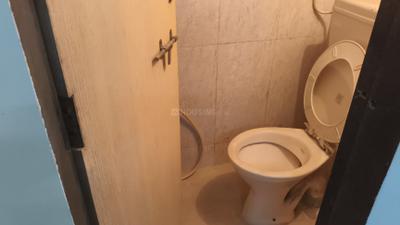 Bathroom Image of 550 Sq.ft 1 BHK Apartment / Flat for sale in Kshitija Shree Laxmi Residency, Byculla Mumbai for Rs. 12500000