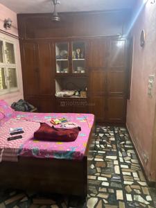 Bedroom Image of 900 Sq.ft 2 BHK Builder Floor for sale in Naraina New Delhi for Rs. 12500000