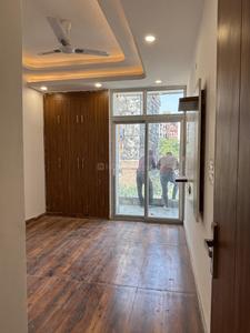 Bedroom Image of 1450 Sq.ft 3 BHK Apartment / Flat for sale in Ravi Enclave, Sector 101 Noida for Rs. 8499999