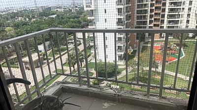 Bedroom Image of 1800 Sq.ft 3 BHK Apartment / Flat for sale in Pioneer Park, Sector 61 Gurgaon for Rs. 30000000