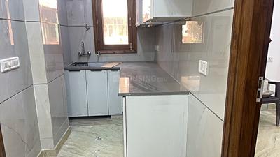 Kitchen Image of 750 Sq.ft 3 BHK Builder Floor for sale in Sector 3 Rohini New Delhi for Rs. 9000000