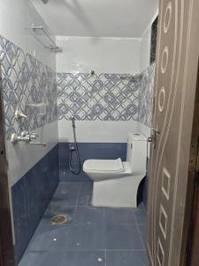 Bathroom Image of 638 Sq.ft 1 BHK Apartment / Flat for rent in Kondapur Hyderabad for Rs. 22000