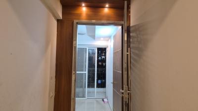 Passage Image of 910 Sq.ft 2.5 BHK Apartment / Flat for rent in Prateek Grand City, Siddharth Vihar Ghaziabad for Rs. 26000