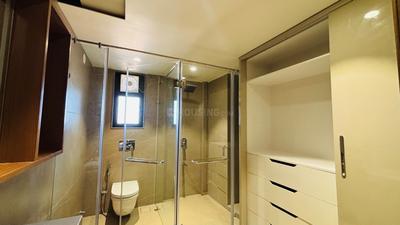 Bathroom Image of 3230 Sq.ft 4 BHK Apartment / Flat for rent in BSA Paarijat At Shantigram, Shantigram Ahmedabad for Rs. 200000
