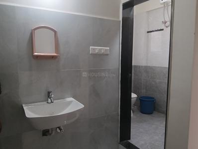Bathroom Image of Sunrise luxury pg  in Kharadi, Pune