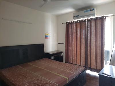 Bedroom Image of 1762 Sq.ft 3 BHK Apartment / Flat for rent in Sector 72 Gurgaon for Rs. 50000