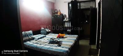 Bedroom Image of 700 Sq.ft 2 BHK Builder Floor for sale in Lal Kuan Ghaziabad for Rs. 5000000