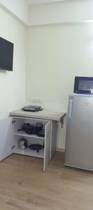 Kitchen Image of 400 Sq.ft 1 RK Apartment / Flat for rent in Domlur Layout Bengaluru for Rs. 23000