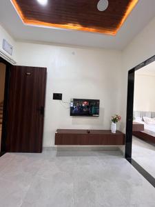 Hall Image of 800 Sq.ft 1 BHK Apartment / Flat for rent in Navlakha Indore for Rs. 18000