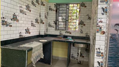 Kitchen Image of 950 Sq.ft 2 BHK Apartment / Flat for sale in Keshtopur Kolkata for Rs. 3250000