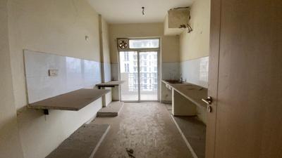 Kitchen Image of 2219 Sq.ft 4 BHK Apartment / Flat for sale in DLF Express Greens, Manesar Gurgaon for Rs. 17000000