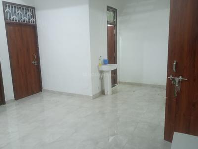 Bedroom Image of 2310 Sq.ft 3 BHK Builder Floor for rent in Sultanpur Road Lucknow for Rs. 20000