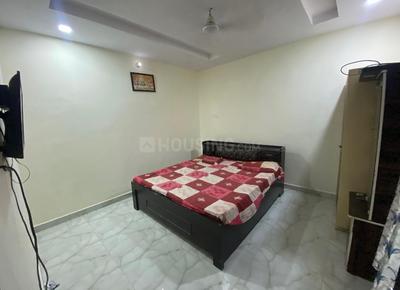 Bedroom Image of 800 Sq.ft 2 BHK Builder Floor for rent in Darshan Purwa Kanpur for Rs. 18000