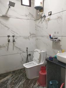 Bedroom Image of 380 Sq.ft 1 RK Builder Floor for rent in Baljit Nagar New Delhi for Rs. 16000