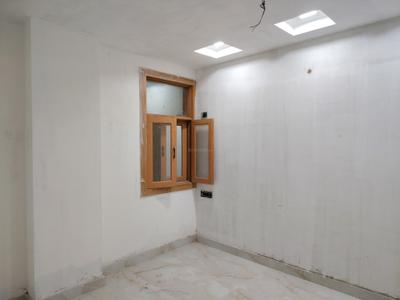 Bedroom Image of 1700 Sq.ft 3 BHK Apartment / Flat for sale in Saraswati Executive Home, Noida Extension Greater Noida for Rs. 6400000