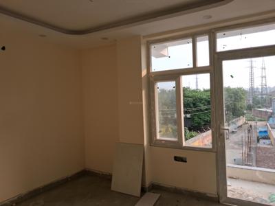 Bedroom Image of 1400 Sq.ft 3 BHK Apartment / Flat for sale in Phase 2 Noida for Rs. 5800000