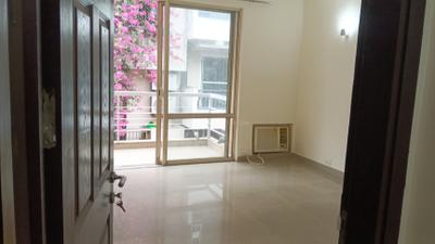 Bedroom Image of 2700 Sq.ft 3 BHK Builder Floor for rent in Unitech Nirvana Country, Sector 50 Gurgaon for Rs. 55000