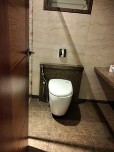 Common Bathroom Image of 1900 Sq.ft 3 BHK Apartment / Flat for sale in Paradise Sai World Empire Phase 1, Kharghar Navi Mumbai for Rs. 24500000