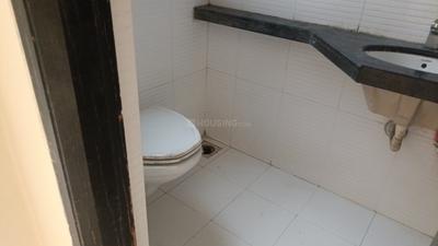 Image of 950 Sq.ft 3 BHK Apartment / Flat for rent in Gemstar Symphony, Kandivali West, Mumbai for Rs. 75000