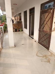Balcony Image of 1250 Sq.ft 3 BHK Independent House for rent in Sahadatganj Ayodhya for Rs. 11000