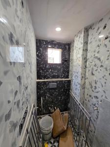 Image of 540 Sq.ft 9 BHK Independent House for sale in Laxmi Nagar, New Delhi for Rs. 25000000