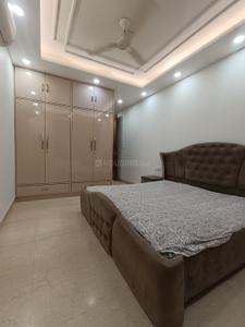 Bedroom Image of 916 Sq.ft 2 BHK Builder Floor for rent in Ramesh Nagar New Delhi for Rs. 38000