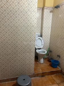 Bathroom Image of 1050 Sq.ft 2 BHK Independent House for rent in Alpha II Greater Noida for Rs. 20000