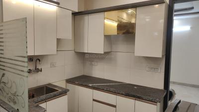 Kitchen Image of 750 Sq.ft 2 BHK Builder Floor for rent in Dwarka Mor New Delhi for Rs. 17000