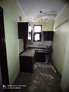 Kitchen Image of 750 Sq.ft 3 BHK Builder Floor for sale in Vikaspuri New Delhi for Rs. 10500000